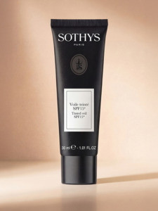 Best Selling: Tinted Veil (Athletics Hydra Protective Tinted Cream)