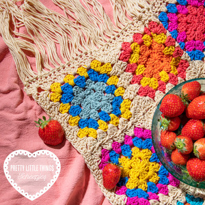Pretty Little Things - Number 41 - Little Granny Fringe Blanket Kit