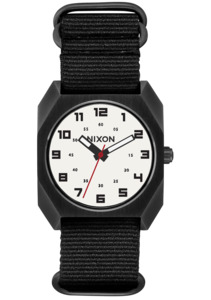 Scout - Black / Black