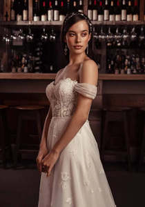 Pre Owned Gowns: Miss Chloe - Matilda