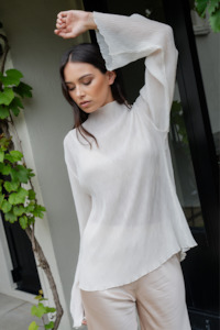 Loveline Top | Ivory Pleat