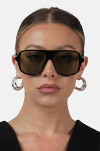 Eyewear: Mikki | Black/Green