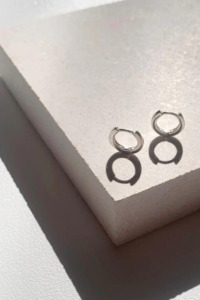 Saint Valentine: Berlin Huggies | Silver