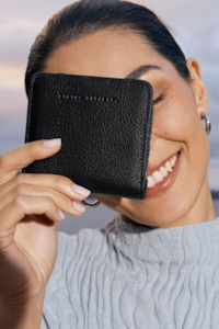 Status Anxiety: Sense of Wonder | Black