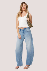 Abrand Jeans: 95 Barrel | Stevie