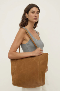 Assembly: Paige Suede Tote Bag | Tan