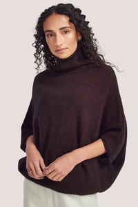 Air Cape Sweater | Cacao