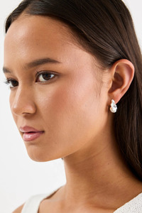 Jewellery 1: Wavy Organic Sterling Silver Plate Huggie Earring