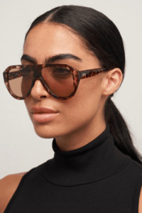 Otra: Cameron | Tort/Brown