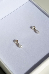 Jewellery 3: True Love Pearl Studs | Silver
