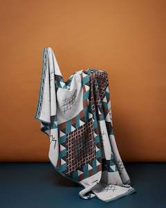 New Zealand Wool Blankets: Uhi Tai