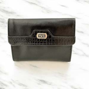 Woman’s Genuine Leather Tri Fold Wallet - Black