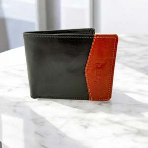 Men's Genuine Leather Two Tone Wallet with Flap Over ID Windows - Black