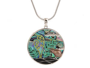 Kiwicraft Paua Shell Kiwi with Silver fern Pendant with Box