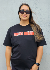 Tops: Unisex Mana Māori T-shirt Black