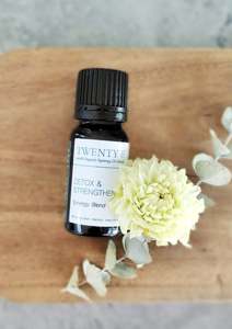 Detox & Strengthen - Organic Essential Oil Synergy Blend
