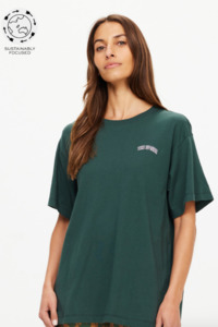 Alumni Sammi Tee - Agave