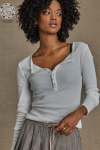 Ness Ribbed Long Sleeve - Creme