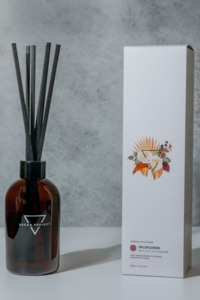Home Fragrance: Essential Oil Reed Diffuser - Wildflower
