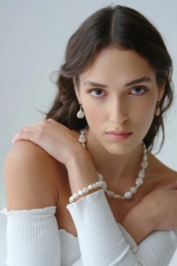 V A N I A: Margarita Laguna Necklace