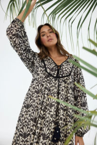 Dress: Ocean Dress - Spring Fan