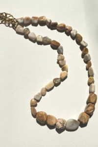 Jewellery: Jasper Necklace - Gold