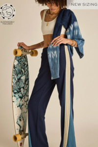 The Upside: Petra Flare - Navy