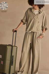 Soho Tokio Wide Leg Pant - Khaki