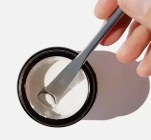 Dental Care: Toothpaste Scoop – Stainless Steel