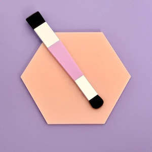 Pretty Play Makeup: Applicator Brush Purple