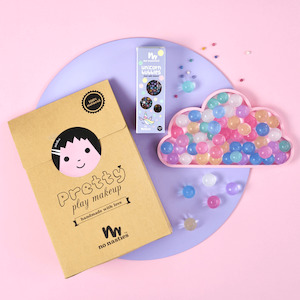 Kids Makeup Set and Unicorn Bubbles Bundle Pink