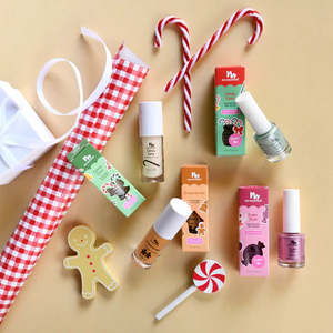 Lip Gloss and Nail Polish Christmas Set