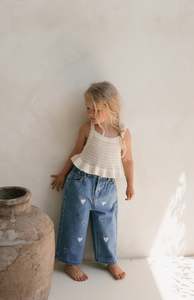 Bottoms: AMOUR DENIM JEAN