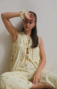 Accessories: MAMA SCRUNCHIE - BELLE FLEUR LEMON