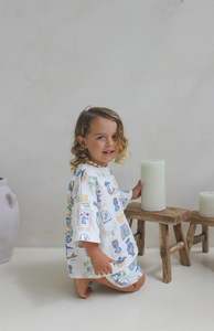 Bottoms: PAROS TEE & SHORTS SET