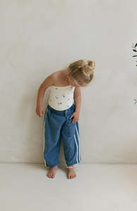 Bottoms: RACER YARRA BARREL JEAN
