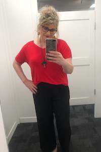 Basic V-neck Tee - Red