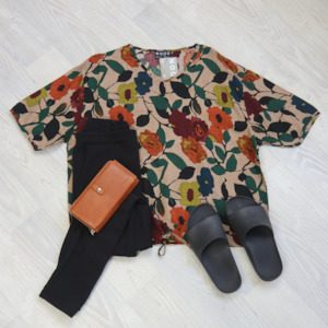 Verity Tie Tops: Short Sleeve Verity Tie Top- Tan Autumn Floral