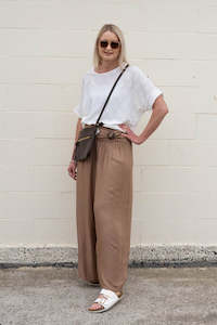 Black White Collection: White Broderie Anglaise Lynlee Top