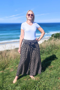 Pants Skirts: Loose Tie Palazzo Pants -Monochrome Star