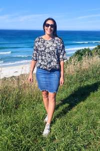 Short Sleeve Verity Tie Top - Black floral