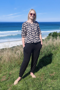 Short Sleeve Verity Tie Top - Navy/taupe Mosaic