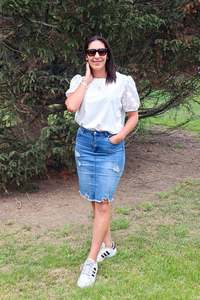 Flutter Sleeve Tees: PRE-ORDER** Chloe Puff Sleeve Top - White