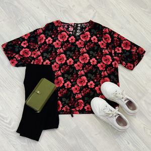 Verity Tie Tops: Short Sleeve Verity Tie Top- Rosy Posy