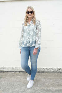 Sheer Floral Suri Button Up Shirt - Sage