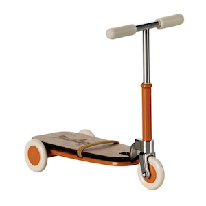 Maileg Kick Board Scooter Mouse, Orange