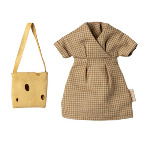 Mouse In A Matchbox: Maileg Dress and Bag Mum Mouse