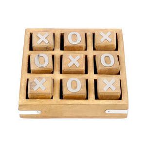Wooden Tic Tac Toe - Natural