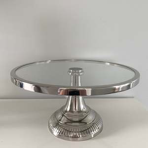 Sale: Round Glass Cake Stand on Silver Base