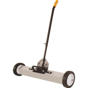 ProEquip 610mm Magnetic Sweeper Pick Up Tool N.E.W Supplies